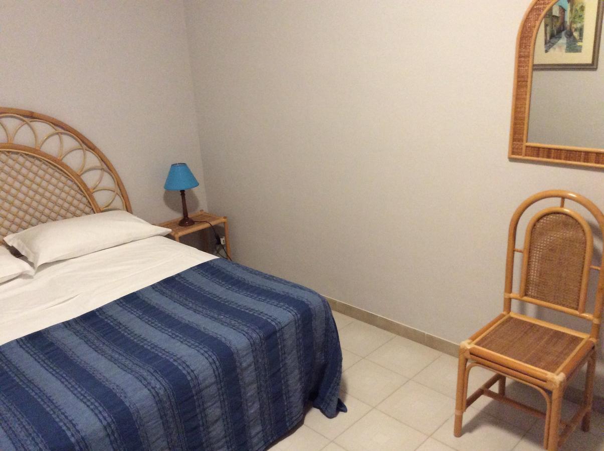 Orlando Vacanze Camere Ериче Екстер'єр фото
